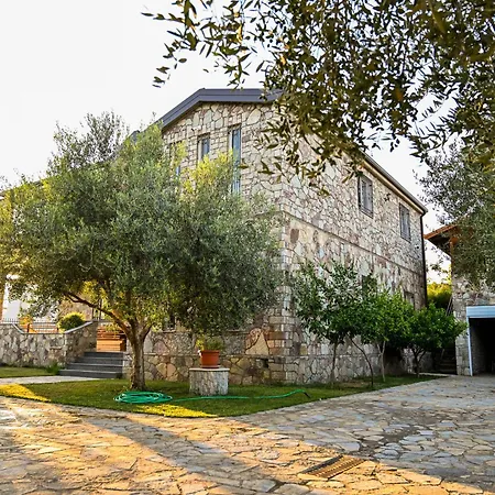 Alloggio in famiglia Airport Comfort Nest *