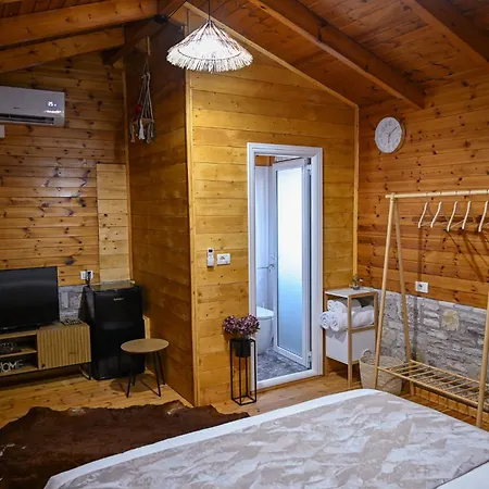 Airport Comfort Nest منزل للإقامة *